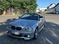 Silber Gebraucht 2006 BMW 320 Cabriolet M Sport Cabrio | 4.500 €