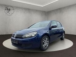Blau Gebraucht 2009 VW Golf VI Comfortline Kleinwagen | 7.990 €