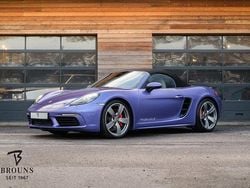 Violett Gebraucht 2017 Porsche 718 Boxster S Cabrio | 79.718 €