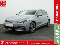 Grau Gebraucht 2024 VW Golf VIII Move Limousine | 23.250 € (Guter Preis)