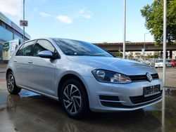 Silber Gebraucht 2016 VW Golf VII Trendline Limousine | 10.900 € (Fairer Preis)