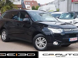 Schwarz Gebraucht 2013 Mitsubishi Outlander Invite SUV | 7.499 € (Fairer Preis)