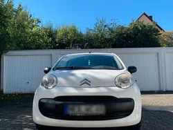 Weiß Gebraucht 2007 Citroën C1 Kleinwagen | 1.500 €