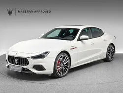 Weiß weiss (bianco alpi) metallic Gebraucht 2021 Maserati Ghibli Coupé | 86.690 € (Etwas zu teuer)