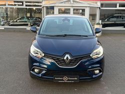 Blau Gebraucht 2017 Renault Scénic IV Experience Van / Kleinbus | 10.999 € (Fairer Preis)