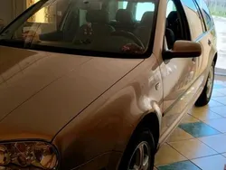 Gold Gebraucht 2002 VW Golf IV Kombi | 1.300 € (Fairer Preis)