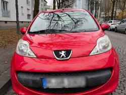 Rot Gebraucht 2007 Peugeot 107 Filou Kleinwagen | 1.900 € (Fairer Preis)