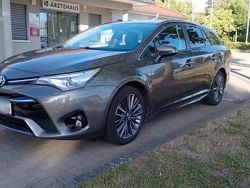 Beige Gebraucht 2018 Toyota Avensis Kombi | 16.500 € (Fairer Preis)