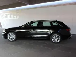 Mythosschwarzmetallic Gebraucht 2023 Audi A4 S-Line Kombi | 45.880 € (Teuer)