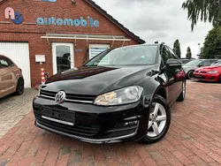 Schwarz Gebraucht 2016 VW Golf VII LOUNGE Limousine | 10.900 € (Fairer Preis)