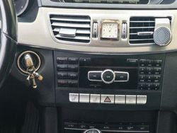 Weiß Gebraucht 2013 Mercedes E220 Kombi | 12.700 € (Fairer Preis)