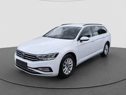 Pure white Gebraucht 2020 VW Passat Business Kombi | 27.240 € (Etwas zu teuer)