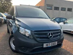 Grau Gebraucht 2020 Mercedes Vito Van / Kleinbus | 17.950 € (Guter Preis)