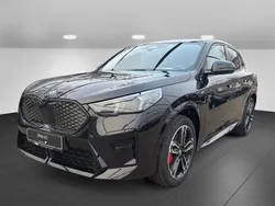 Black sapphire Neu 2025 BMW iX2 M Sport SUV | 52.555 € (Fairer Preis)