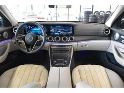 Gebraucht 2022 Mercedes E300 AMG line Kombi | 41.850 € (Teuer)