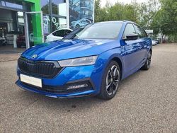 Blau Gebraucht 2024 Skoda Octavia SportLine Kombi | 36.990 € (Teuer)