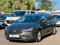Grau Gebraucht 2019 Opel Astra Innovation Kombi | 10.900 € (Fairer Preis)