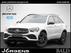 Unilack polarweiß Gebraucht 2020 Mercedes GLC300e AMG SUV | 39.660 € (Fairer Preis)