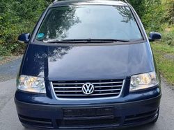 Blau Gebraucht 2009 VW Sharan Van / Kleinbus | 1.550 € (Superpreis)