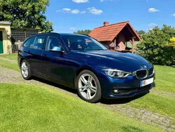 Blau Gebraucht 2016 BMW 320 Advantage Kombi | 13.690 € (Fairer Preis)