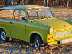 Grün Gebraucht 1990 Trabant 601 Kombi | 6.700 €