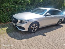Silber Gebraucht 2019 Mercedes E220 Kombi | 22.500 € (Fairer Preis)