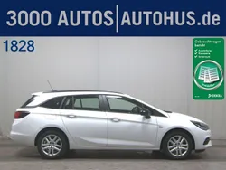 Weiß Gebraucht 2022 Opel Astra Edition Kombi | 11.980 € (Guter Preis)