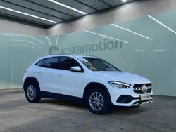 Weiß Gebraucht 2022 Mercedes GLA250 Style SUV | 35.500 € (Guter Preis)