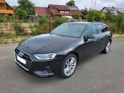Schwarz Gebraucht 2023 Audi A4 Advanced Kombi | 32.900 € (Fairer Preis)