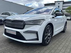 Moonweiss metallic Gebraucht 2022 Skoda Enyaq iV SportLine SUV | 37.950 € (Guter Preis)