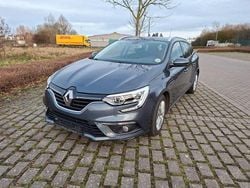 Grau Gebraucht 2020 Renault Mégane IV Intens Limousine | 15.500 € (Guter Preis)