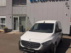 Weiß Gebraucht 2022 Mercedes Citan 108 Van / Kleinbus | 13.500 € (Guter Preis)