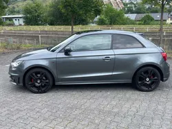 Grau Gebraucht 2012 Audi A1 Kleinwagen | 6.200 € (Guter Preis)