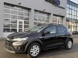 Schwarz Gebraucht 2024 Dacia Sandero Stepway Limousine | 18.990 € (Etwas zu teuer)