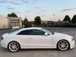 Weiß Gebraucht 2009 Audi A5 S-Line Coupé | 11.999 € (Teuer)