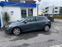 Grau Gebraucht 2016 Renault Mégane IV Experience Limousine | 9.450 € (Fairer Preis)