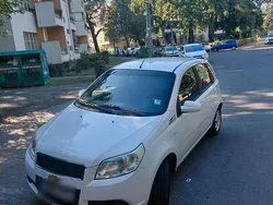 Weiß Gebraucht 2009 Chevrolet Aveo Limousine | 2.200 € (Guter Preis)