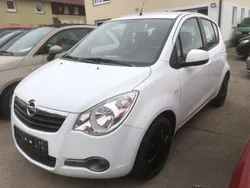 Weiß Gebraucht 2011 Opel Agila Edition Kleinwagen | 4.890 € (Fairer Preis)