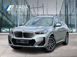 Schwarz Neu 2025 BMW iX1 M Sport SUV | 55.890 € (Fairer Preis)