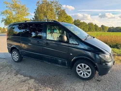 Schwarz Gebraucht 2005 Mercedes Vito Van / Kleinbus | 5.000 € (Fairer Preis)