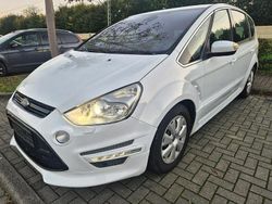 Weiß Gebraucht 2011 Ford S-MAX Titanium Van / Kleinbus | 3.450 € (Fairer Preis)