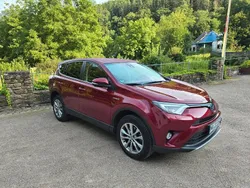 Rot Gebraucht 2018 Toyota RAV4 Comfort SUV | 22.999 € (Fairer Preis)