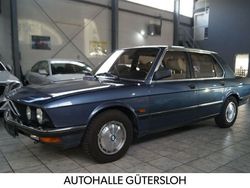 Blau Gebraucht 1981 BMW 525 Limousine | 22.900 €