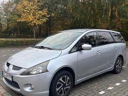 Silber Gebraucht 2005 Mitsubishi Grandis Van / Kleinbus | 2.250 € (Fairer Preis)