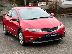 Rot Gebraucht 2011 Honda Civic Comfort Limousine | 4.390 € (Fairer Preis)