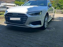 Weiß Gebraucht 2020 Audi A4 Advanced Kombi | 20.200 € (Fairer Preis)