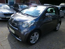 Grau Gebraucht 2010 Toyota iQ Kleinwagen | 5.490 € (Fairer Preis)