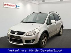 Silber Gebraucht 2008 Suzuki SX4 Club Limousine | 2.499 € (Fairer Preis)