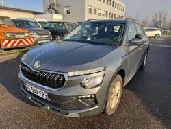 Grau Gebraucht 2024 Skoda Kamiq SUV | 17.980 € (Guter Preis)