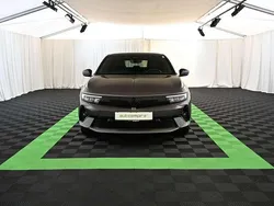 Vulkan grau Gebraucht 2024 Opel Astra GS Line Limousine | 21.490 € (Guter Preis)